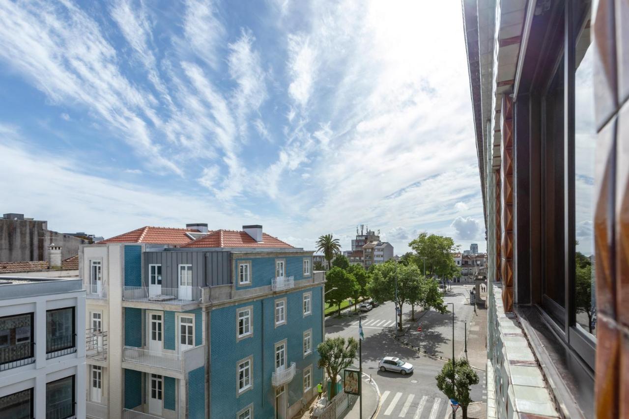Апартаменты ! Bright 2Br Hammock Flat ! Praca Da Republica Порту Экстерьер фото