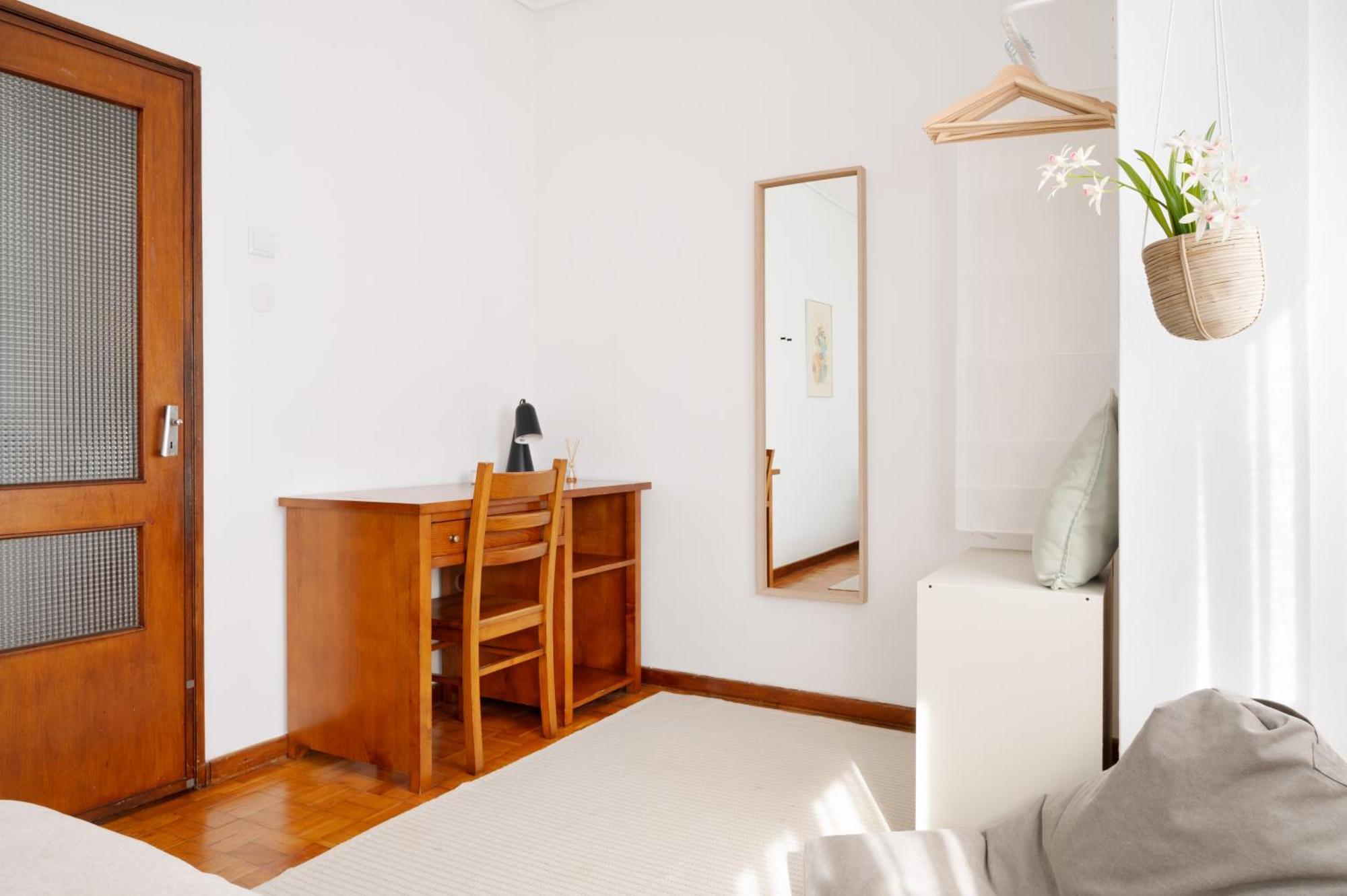 Апартаменты ! Bright 2Br Hammock Flat ! Praca Da Republica Порту Экстерьер фото
